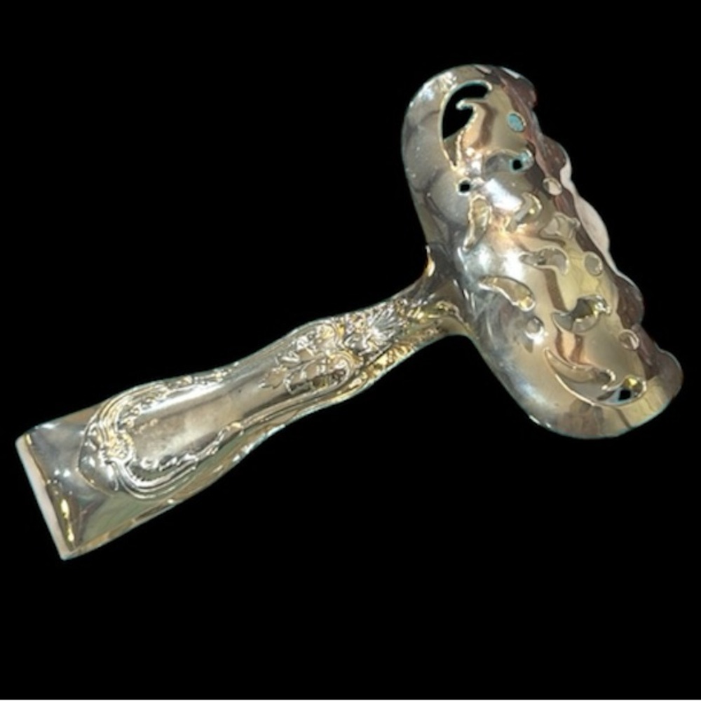 VINTAGE GODINGER REPRODUCTION  BY TIFFANY Silverplated Tongs‎ Vintage 80s